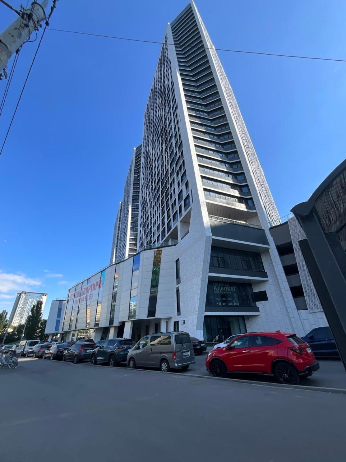 Жк"Манхэттен"На Берестейском Проспекте Kiev Buitenkant foto