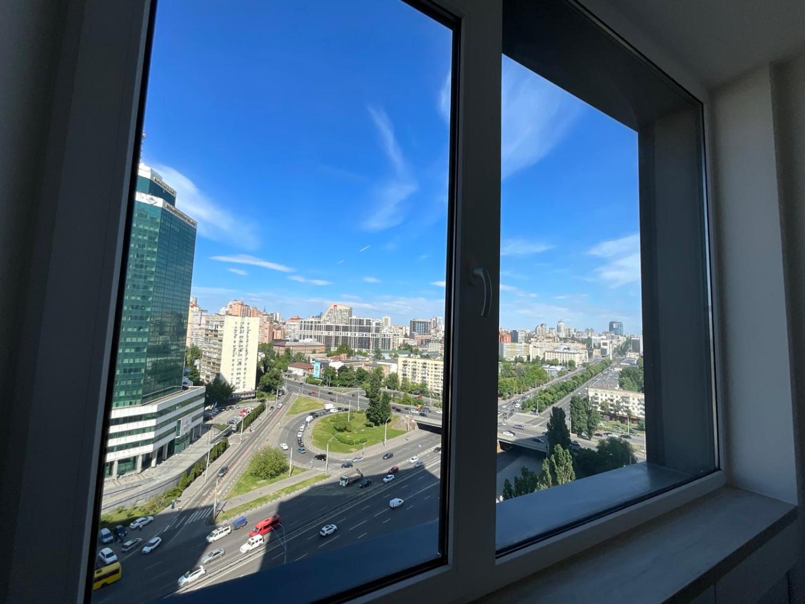 Жк"Манхэттен"На Берестейском Проспекте Kiev Buitenkant foto