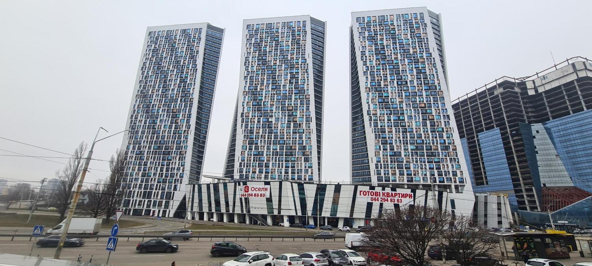 Жк"Манхэттен"На Берестейском Проспекте Kiev Buitenkant foto